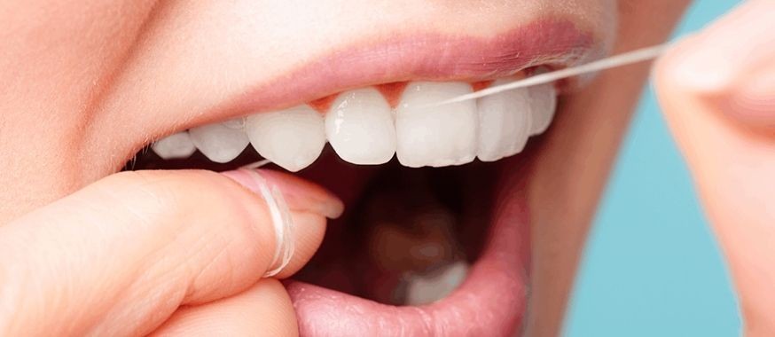 Hábitos simples para manter sua saúde bucal em dia