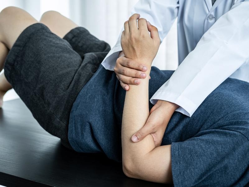 O que Posso Fazer para Aliviar as Dores Musculares que Tenho sem Tomar Remédios?