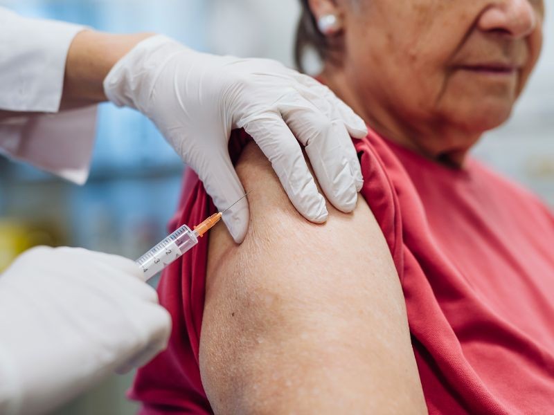 Quais Hábitos, Exames e Vacinas são Importantes na Terceira Idade?